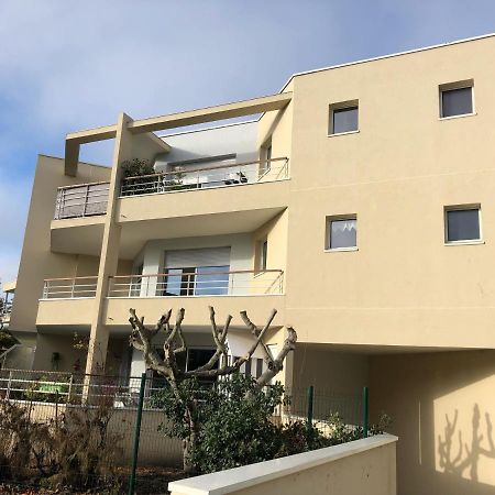 Les Pois Sont Verts La Rochelle  Esterno foto
